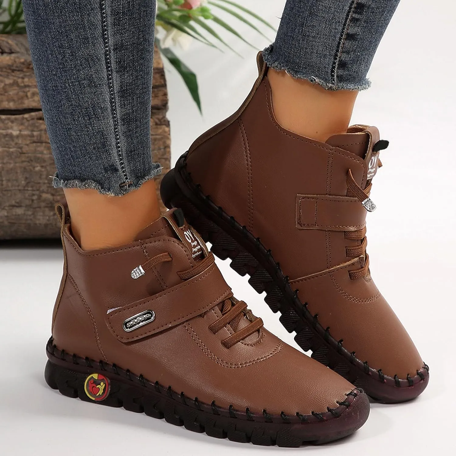 Womens Boots Fuzzy Fur Lined Insulated Warm Fashion Winter Boots for Women Thick Sole Anti-Slip Ankle Boots